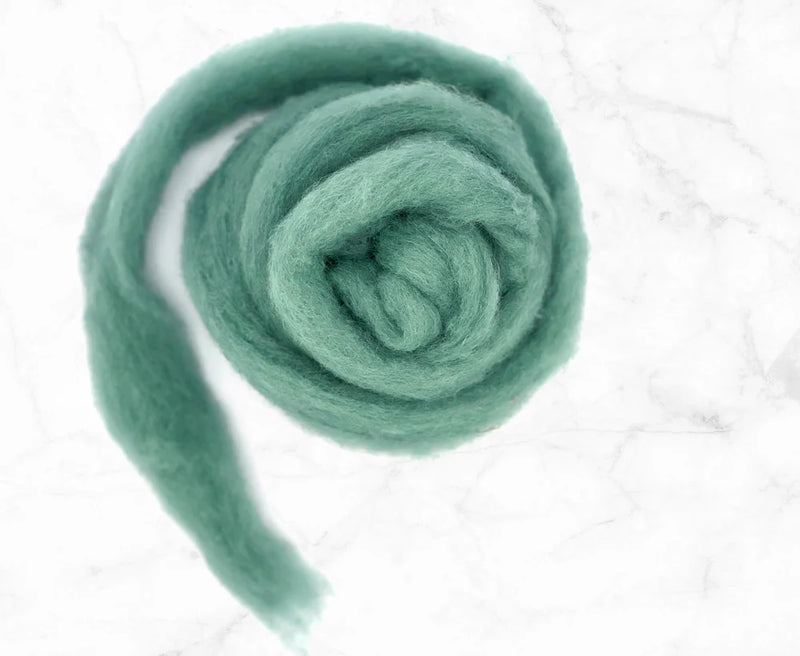 Corriedale Carded Wool Batt Roving - Frog