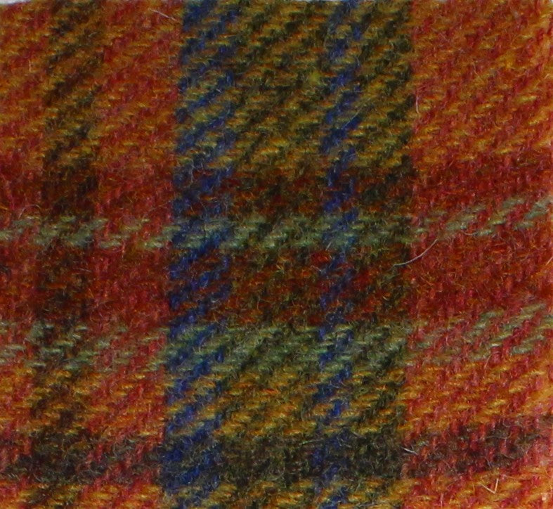 Autumn Leaves Bolt Wool 7" Sweetheart Square
