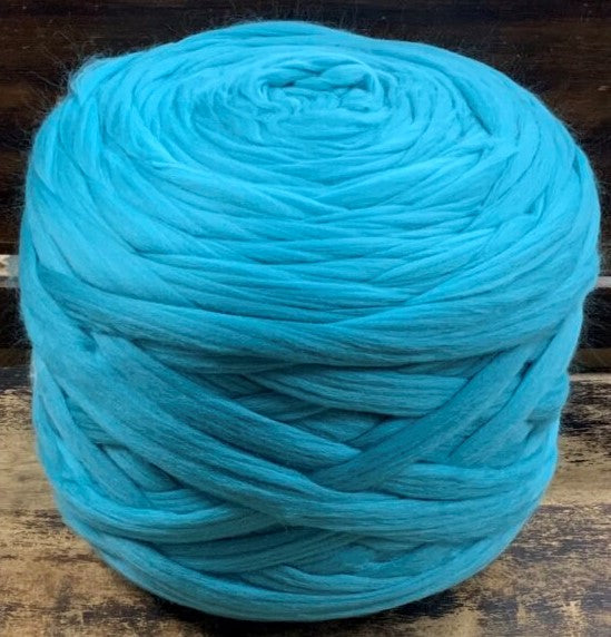 Dyed Corriedale Roving – Seafoam